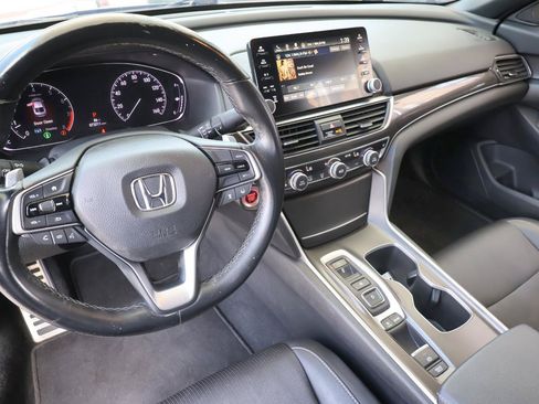 Used 2019 Honda Accord Sport image 38