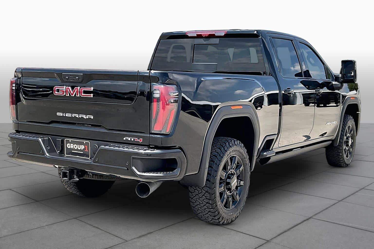 Used 2026 GMC Sierra 2500 AT4 w/ AT4 Premium Plus Package AWD/4WD image 13