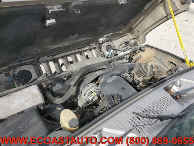 Used 2003 HUMMER H2 w/ Preferred Equipment Group AWD/4WD image 6