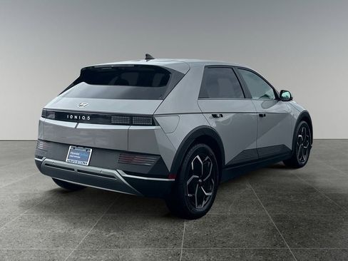 Certified 2023 Hyundai Ioniq 5 SE image 7