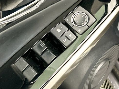 Used 2016 Lexus IS 200t image 21