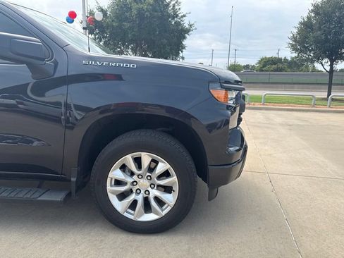 Used 2023 Chevrolet Silverado 1500 Custom AWD/4WD image 18