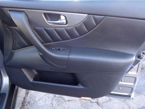 Used 2013 INFINITI FX37 AWD 4dr w/ Premium Pkg image 26