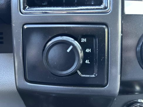 Used 2019 Ford F150 XLT w/ Equipment Group 302A Luxury image 29