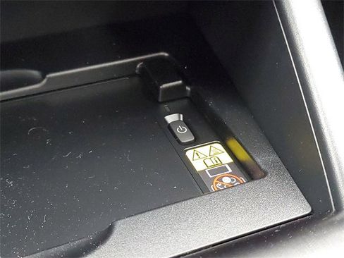 New 2026 Subaru Outback Touring XT image 33