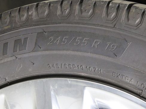 Used 2019 Toyota Highlander Limited image 42