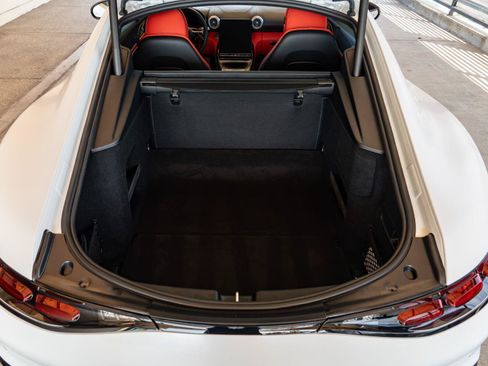Used 2025 Mercedes-Benz AMG GT 63 image 24