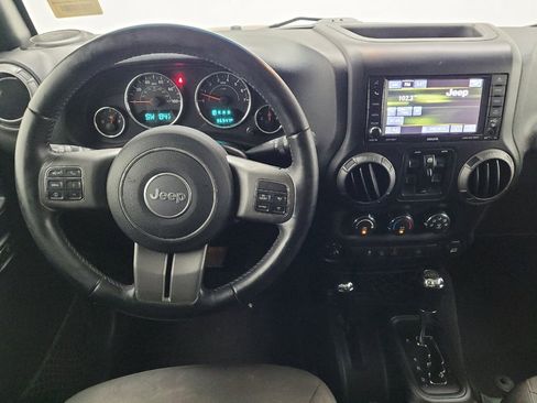 Used 2017 Jeep Wrangler Unlimited Sport AWD/4WD image 22