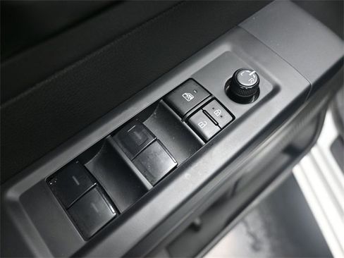 Used 2024 Toyota Tundra SR image 13