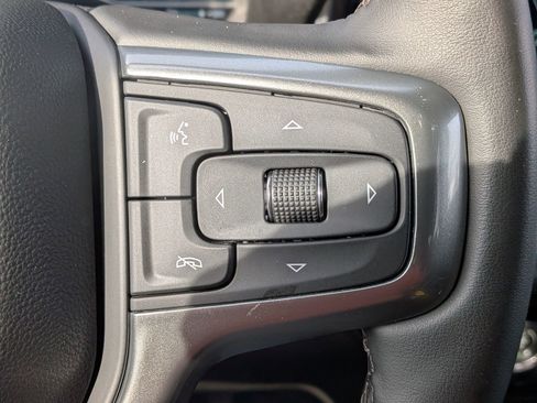 Used 2023 Chevrolet Silverado 1500 LT image 23