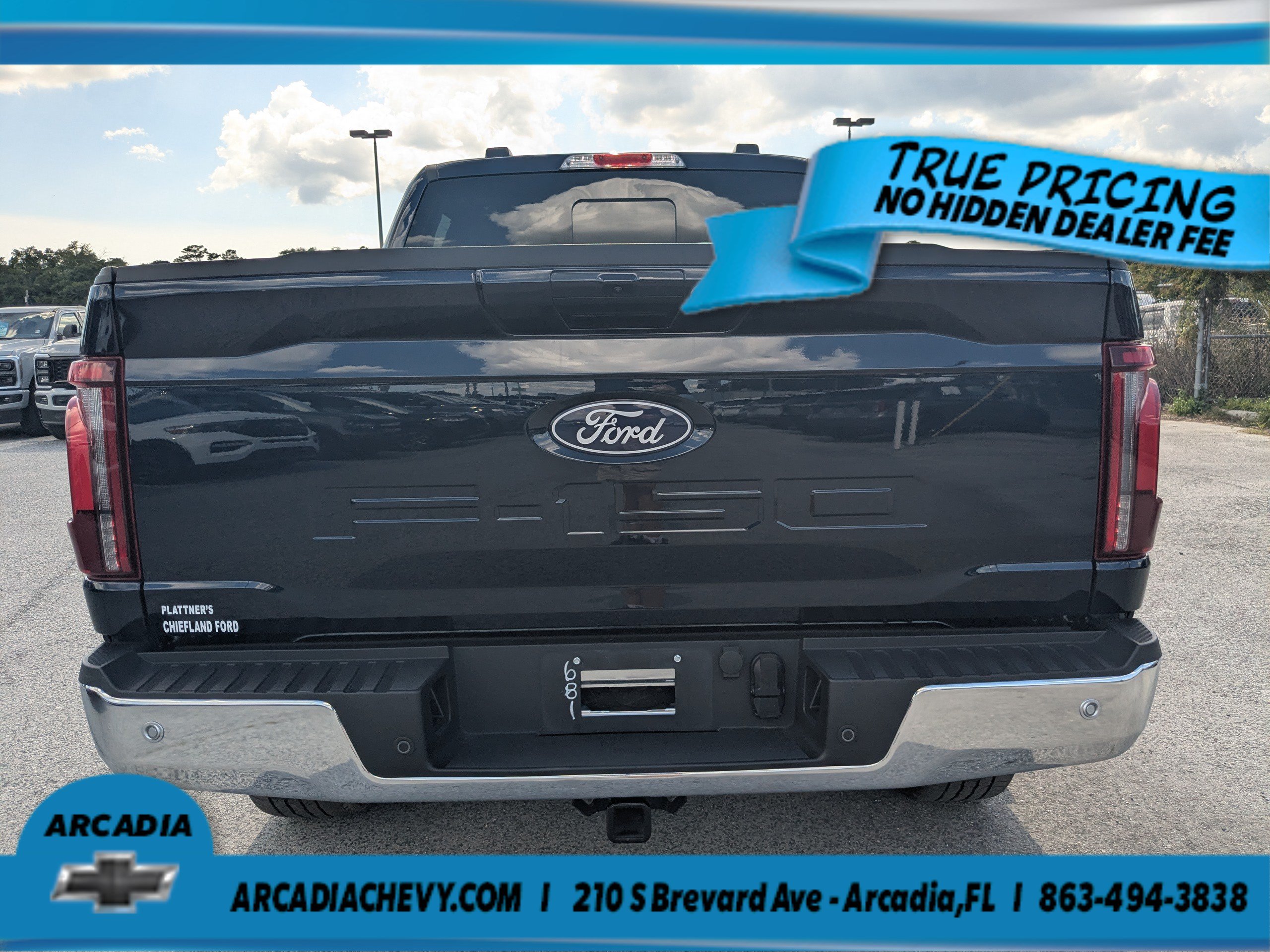 Used 2025 Ford F150 Lariat w/ Equipment Group 501A Mid AWD/4WD image 5