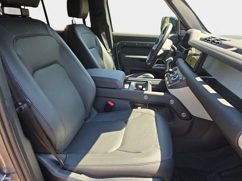 Certified 2024 Land Rover Defender 110 S AWD/4WD image 12