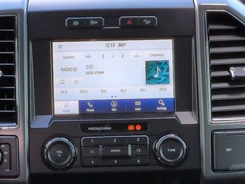 Used 2022 Ford F250 XLT w/ XLT Premium Package image 18