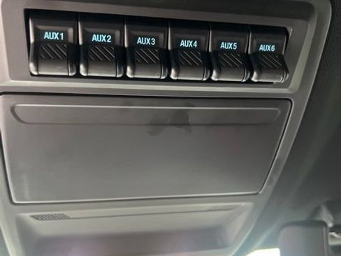 Used 2025 Ford Ranger Raptor AWD/4WD image 17