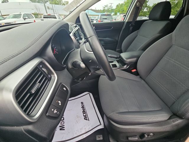 Used 2019 Kia Sorento AWD w/ LX Convenience Package image 12