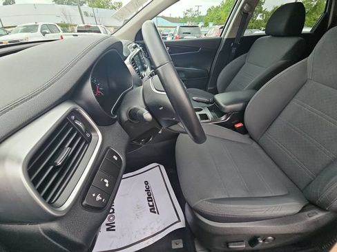 Used 2019 Kia Sorento AWD w/ LX Convenience Package image 12