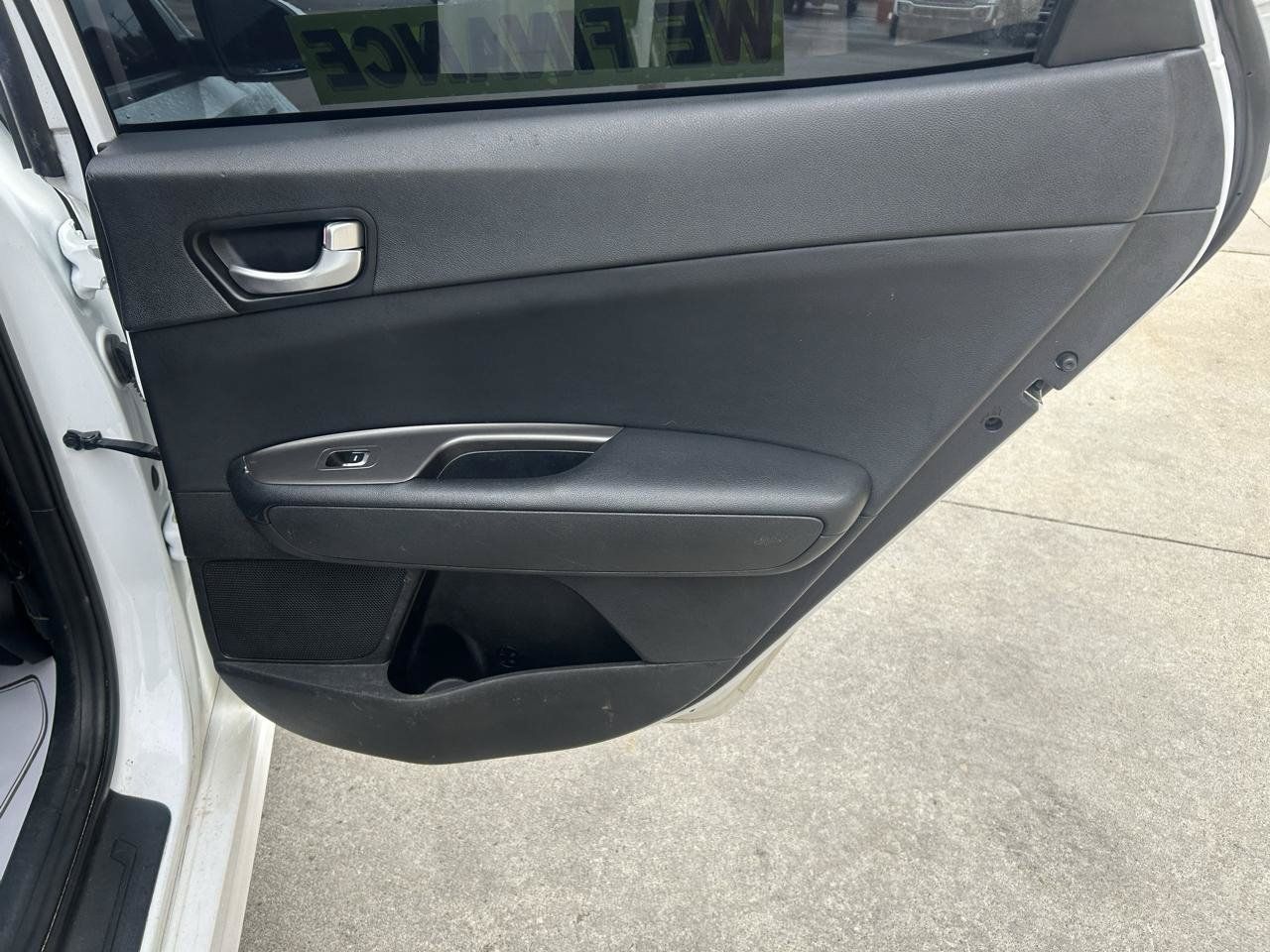 Used 2019 Kia Optima LX FWD image 15