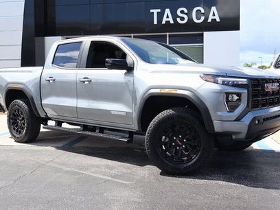 New 2026 GMC Canyon Elevation w/ Convenience Package