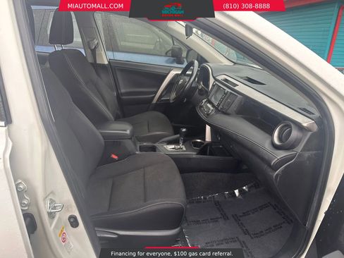 Used 2017 Toyota RAV4 XLE image 12