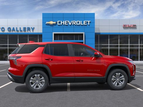 New 2026 Chevrolet Equinox LT FWD image 6
