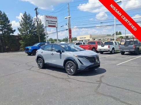 Used 2024 Nissan Ariya AWD image 16