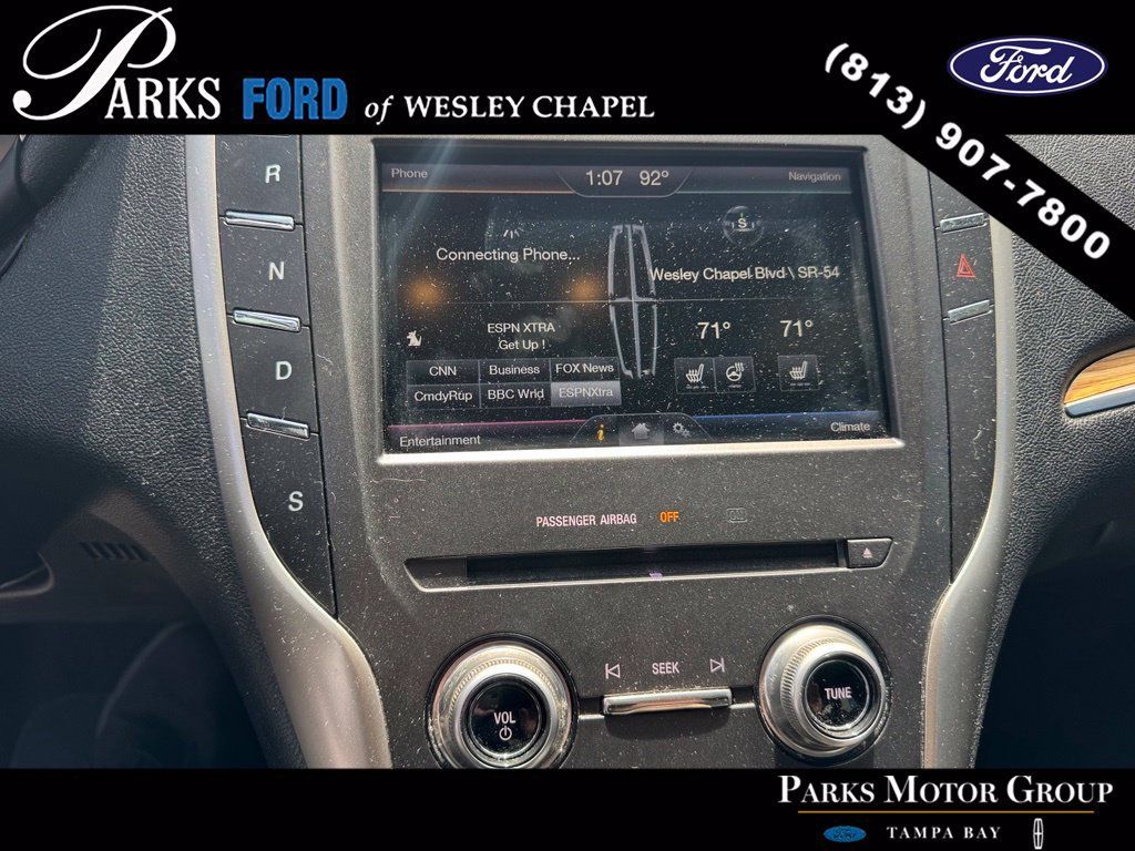 Used 2015 Lincoln MKC FWD w/ Equipment Group 101A Select image 11