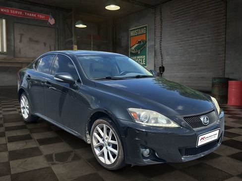 Used 2012 Lexus IS 250 AWD w/ Luxury Plus Value Edition image 2