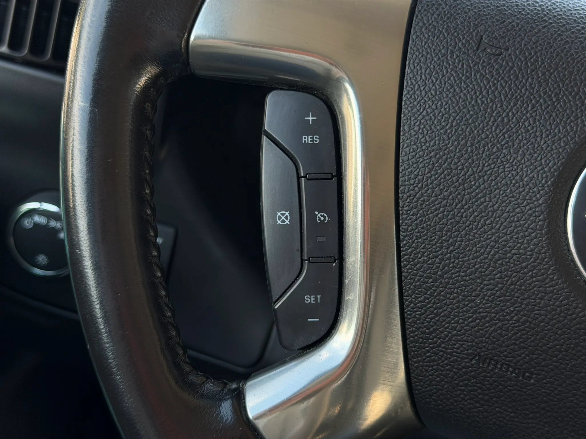 Used 2019 Chevrolet Express 3500 LS RWD image 28