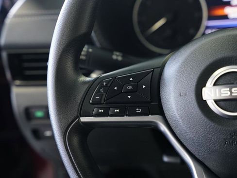 Used 2025 Nissan Sentra SV image 15