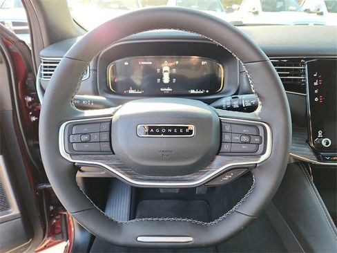 New 2023 Jeep Wagoneer Series III w/ Preferred Equipment Group image 9