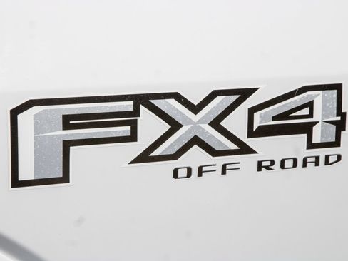 Used 2020 Ford F150 XLT w/ Equipment Group 302A Luxury AWD/4WD image 47