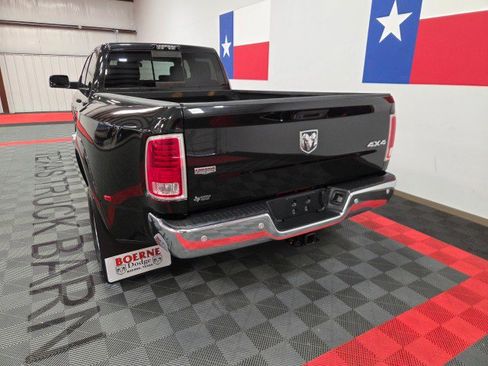 Used 2018 RAM 3500 Laramie w/ Convenience Group image 12