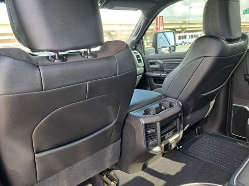 Used 2025 RAM 2500 Laramie w/ Night Edition image 22