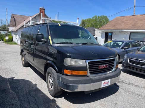 Used 2014 GMC Savana 2500 image 8