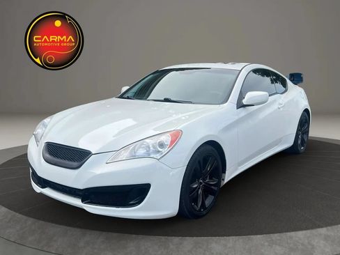 Used 2012 Hyundai Genesis 2.0T RWD image 1