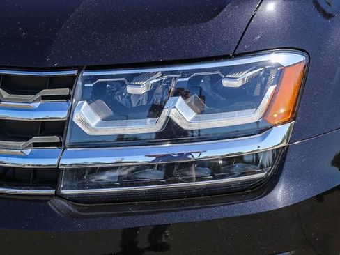 Used 2018 Volkswagen Atlas SEL Premium AWD/4WD image 8