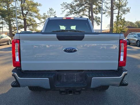 Used 2025 Ford F250 XLT w/ FX4 Off-Road Package image 4