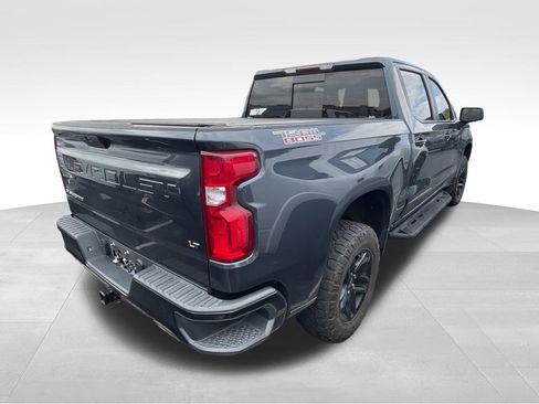 Used 2021 Chevrolet Silverado 1500 LT Trail Boss w/ Convenience Package II AWD/4WD image 5