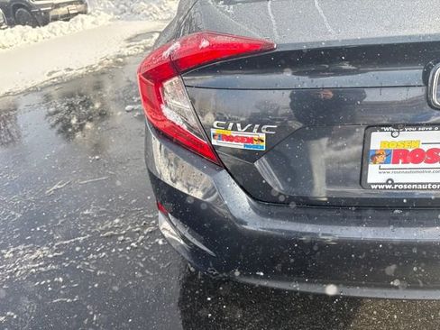 Used 2018 Honda Civic EX image 39