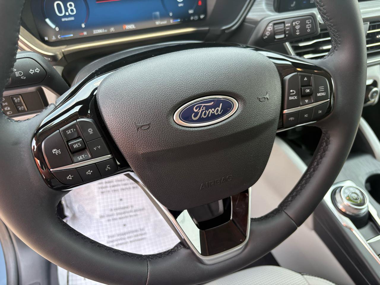 Used 2024 Ford Escape Platinum AWD/4WD image 14