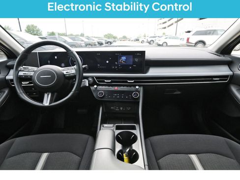 Certified 2024 Hyundai Sonata SEL w/ Convenience Package FWD image 12