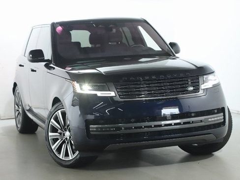 Certified 2023 Land Rover Range Rover SE AWD/4WD image 2