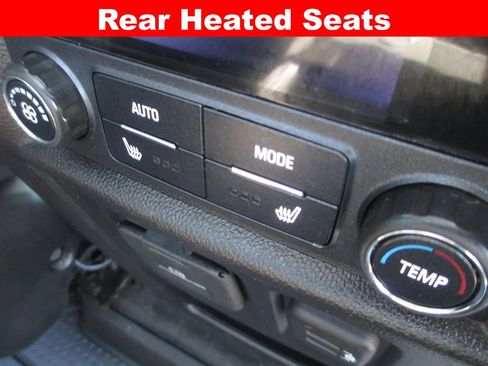 Used 2020 Chevrolet Traverse Premier w/ Redline Edition FWD image 27