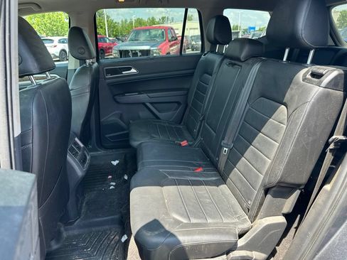 Used 2018 Volkswagen Atlas SEL Premium AWD/4WD image 13