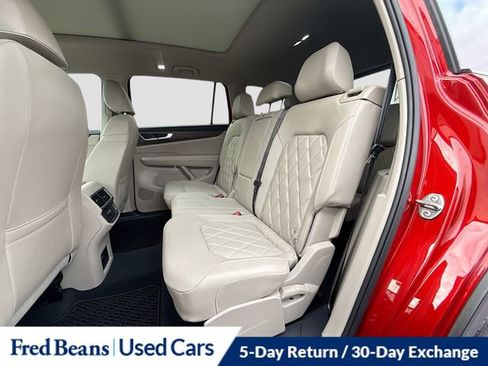 Used 2024 Volkswagen Atlas SEL Premium R-Line image 26