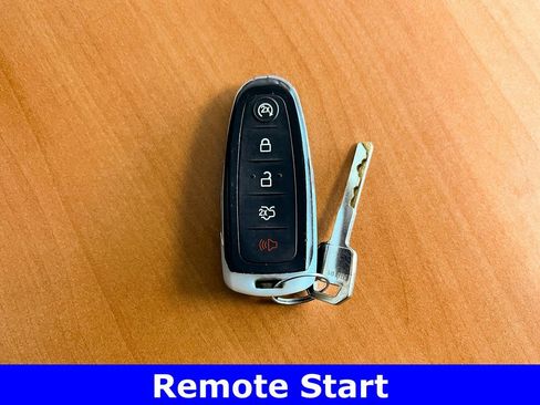 Used 2018 Ford Focus Titanium FWD image 5