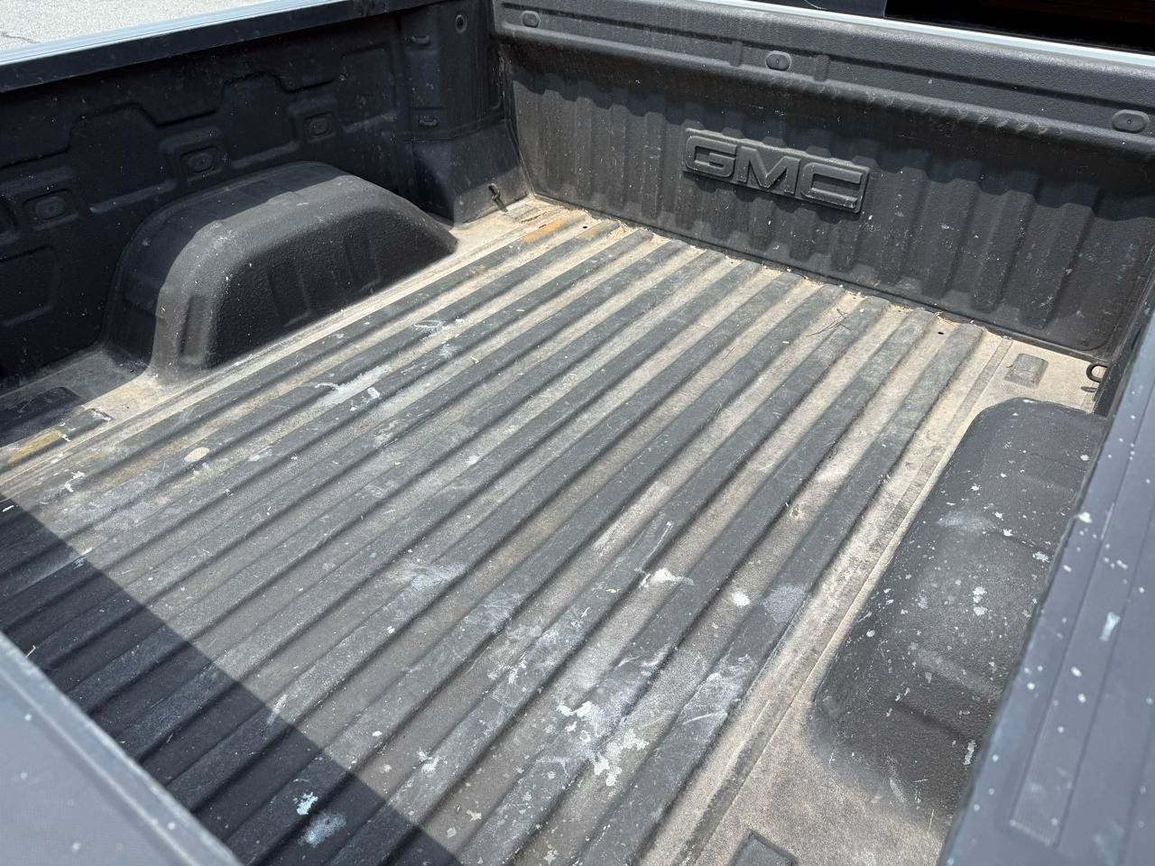 Used 2021 GMC Sierra 1500 SLT AWD/4WD image 7