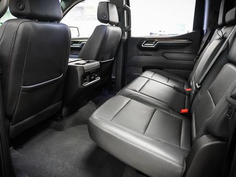 Used 2026 Chevrolet Silverado 1500 LT Trail Boss w/ Safety Package AWD/4WD image 18