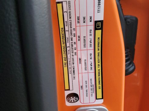 New 2026 Jeep Compass Latitude AWD/4WD image 32