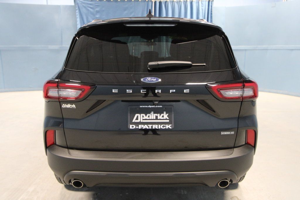Used 2025 Ford Escape ST-Line Select AWD/4WD image 27